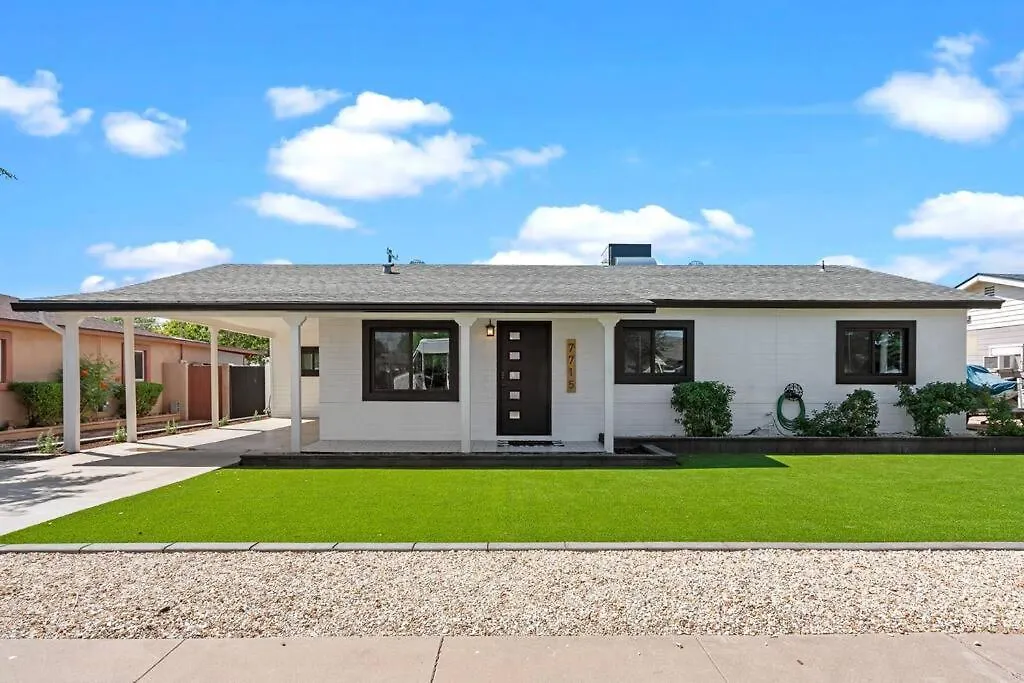 The Modern Farmhouse Scottsdale